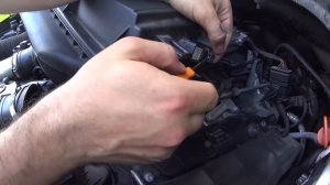 Замена воздушного фильтра двигателя и фильтров салона Mercedes-Benz GL 500 X166 M278