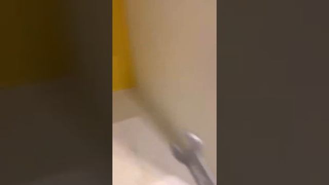 Откручиваю смотреть онлайн