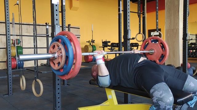 Д 1: Жим лежа на скорость средним, 85 кг. смотреть онлайн