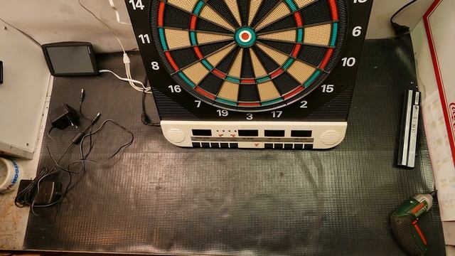 ПРОСТРЕЛИЛ НОУТБУК! Предшпермюльные находки! | Мои находки на свалке в Германии №487 смотреть онлайн