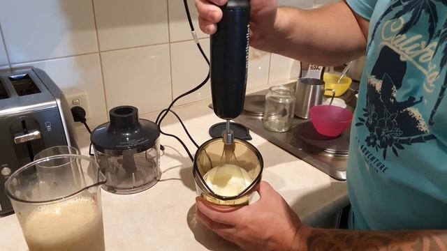 Concierge Member Damian Reviews the NUTRIBULLET Immersion Blender | The Good Guys смотреть онлайн
