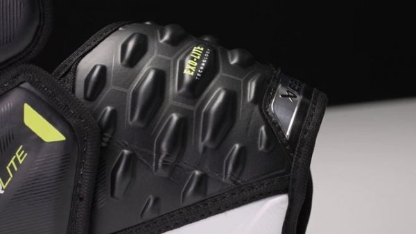 Bauer Vapor Hyperlite Elbow Pad Review