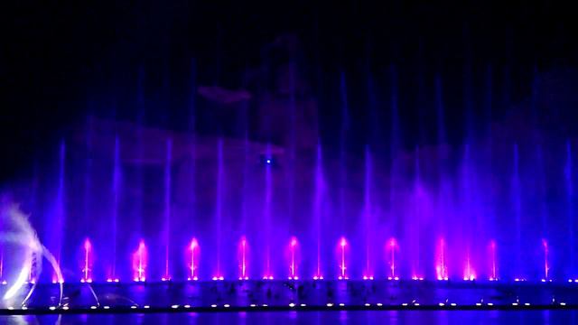 Необычные фонтаны. смотреть онлайн