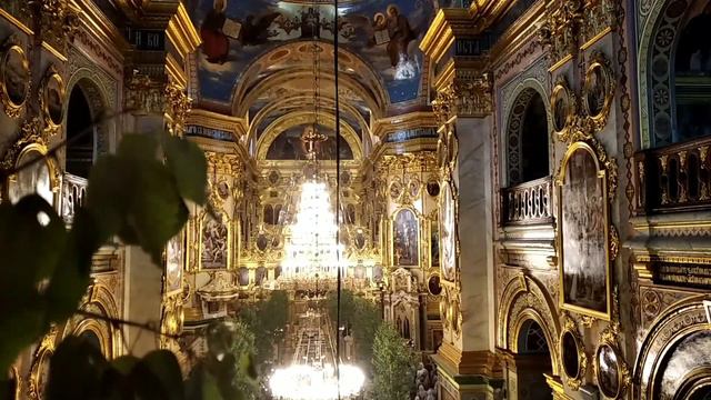 "Вєлічаніє празднику П'ятидесятниці..." Додонов. Почаїв Лавра смотреть онлайн