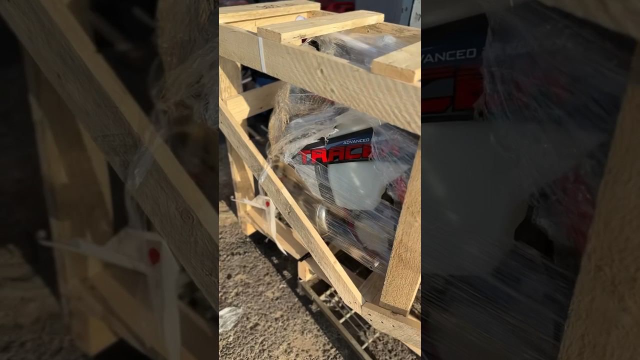 ПРИВЕЗЛИ КЛИЕНТУ МОТОЦИКЛ РАНЬШЕ СРОКА !!! смотреть онлайн