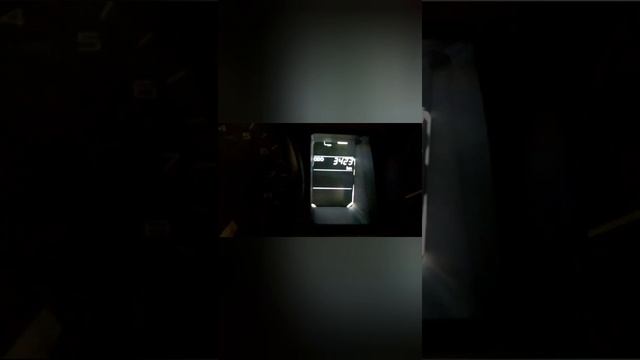 Tata Nexon issue with Meter!! Crack sign in digital display of meter. Defective Speedometer. смотреть онлайн