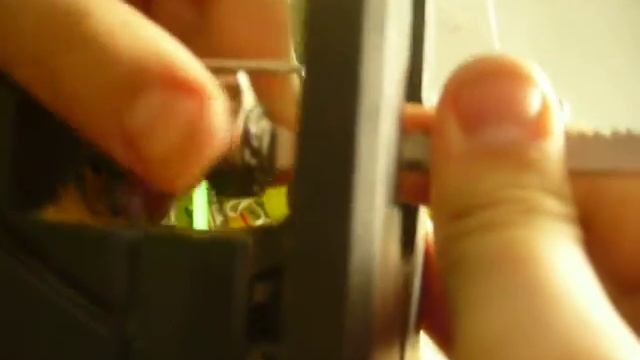 Как вынуть пилку из электролобзика смотреть онлайн