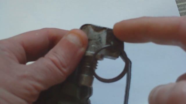 WORLD WAR TWO US ARMY FRAGMENTATION HAND GRENADE MKIIA1 смотреть онлайн