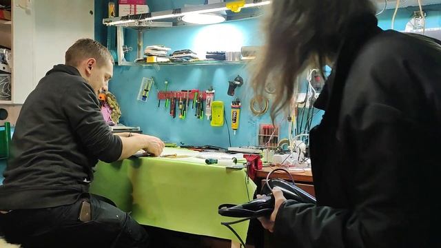 ИСТОРИЯ ПРО РЕМОНТ РЕТРО ТЕЛЕВИЗОРА смотреть онлайн