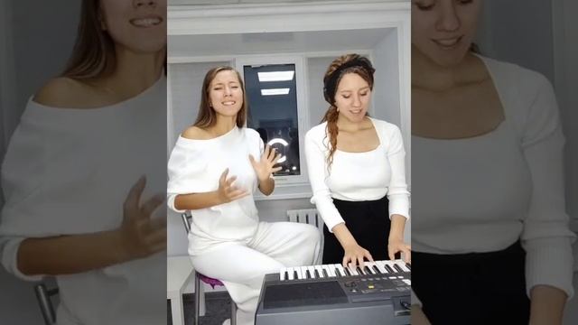 ТАНЦЫ НА СТЕКЛАХ смотреть онлайн