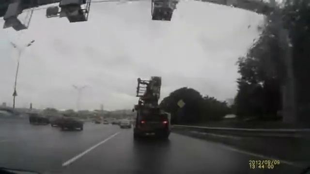 ЗА РУЛЕМ БЛОНДИНКА ! ! ! #005 Typical women driving смотреть онлайн