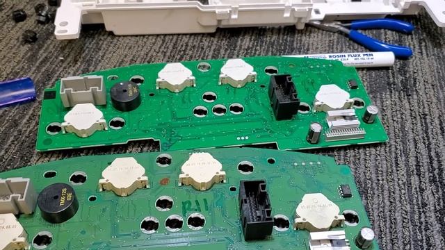 2004 Ford Ranger/Mazda B3000 Instrument Swap Odometer Reset смотреть онлайн