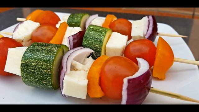 Сувлаки из овощей и сыра халуми смотреть онлайн