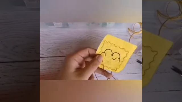 Брошь из бисера "губка боб" || Процесс работы по созданию броши || мастер класс смотреть онлайн