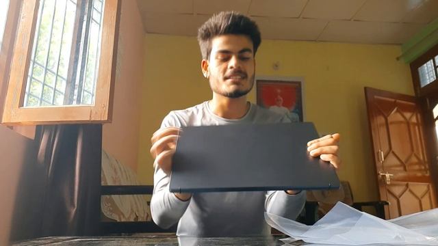 MSI Modern 14- Intel i3- 10110U ||Unboxing| |Unbeatable| |value for money| |Student laptop|| смотреть онлайн