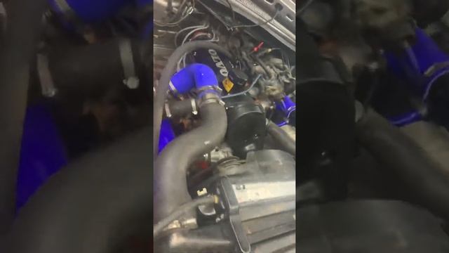 Первый запуск после капиталки Volvo 940 смотреть онлайн