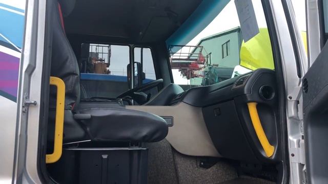 10 Wheeler Daewoo Tractor Head смотреть онлайн