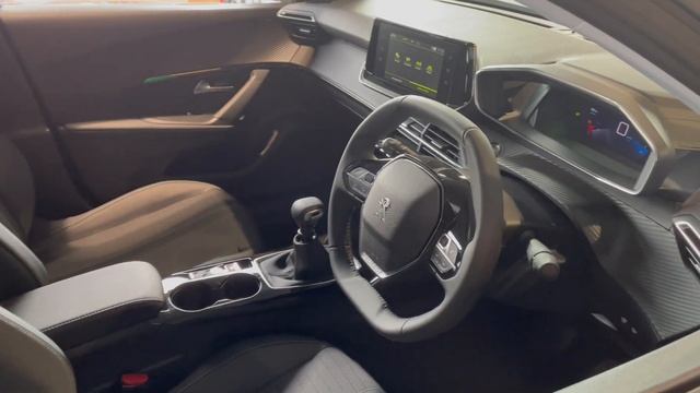 74N005156 PEUGEOT 2008 SUV NEW 1.2L PURETECH ALLURE PREMIUM 130 SANDS смотреть онлайн