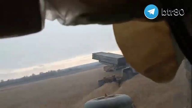 Огненный Град от Отважных массированные удары по ВСУ на фронте у Сватово-Кременной смотреть онлайн