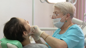 ПЕНСИОНЕРАМ ДОСТУПНО ЛЬГОТНОЕ ЗУБОПРОТЕЗИРОВАНИЕ