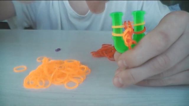 Как плести браслеты из резинок - Французская коса - Урок #7