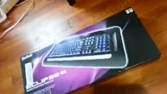 Steelseries Sensei, 4HD Mousepad, Siberia v2, Saitek III Eclipse Preview смотреть онлайн