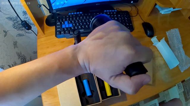 Лучший фонарь для охоты и поисковый фонарь Convoy M21c XHP70