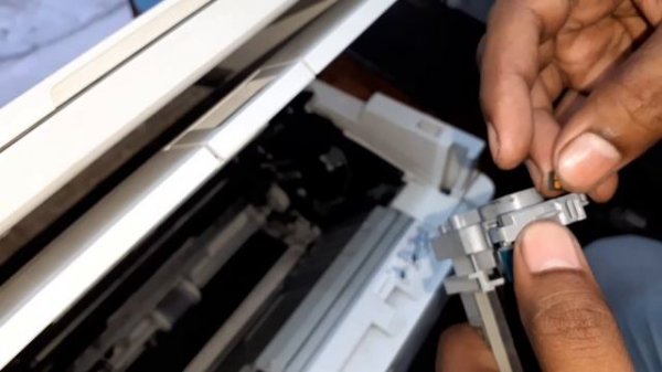 How to solve Error Er12 || Er11 in Hp m130a , m132a