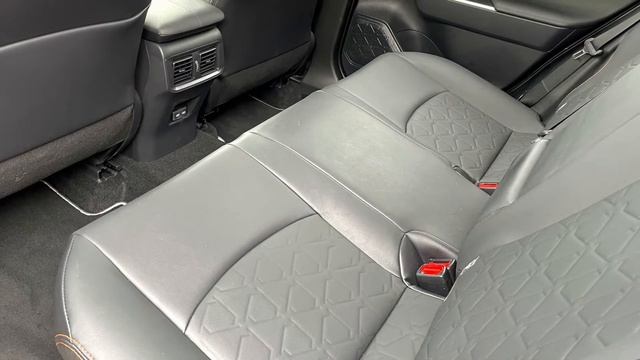 Toyota Rav4 Estate 2.5 VVT-I  HYBEID ICON TSS 5DR