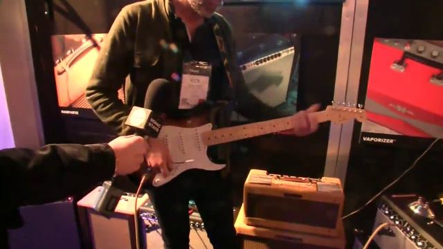 NAMM 2014: Fender Reverb Deluxe Head (Video Demo) смотреть онлайн