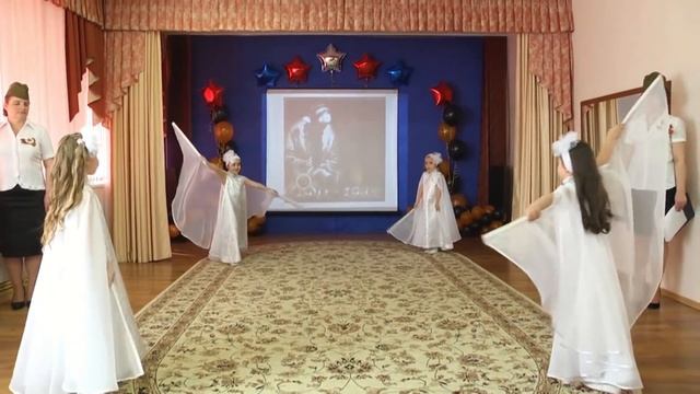 Танец "Мама"(Видео Валерии Вержаковой) смотреть онлайн