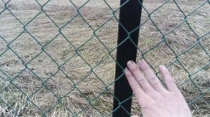 Шопша. Вешаем сетку рабицу с полимерным покрытием на забор