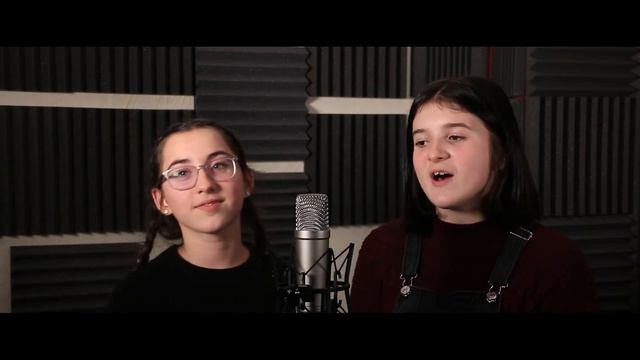 Hark the Herald Angels Sing смотреть онлайн