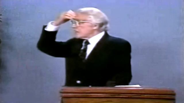 Leonard Ravenhill Preaching On 