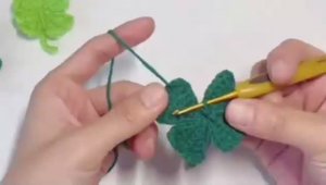 Как быстро связать листочек Клевера - Вязание крючком для начинающих
