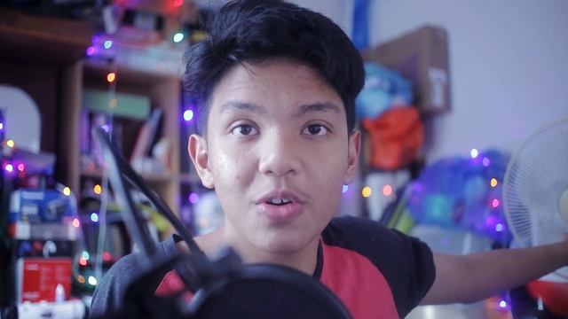 The BEST VLOGGING LENS for CANON EOS M! смотреть онлайн