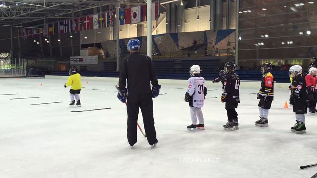 Детский хоккей на льду в Норвегии. Ice Hockey For Children In Norway. 2016 | TACHPLANET