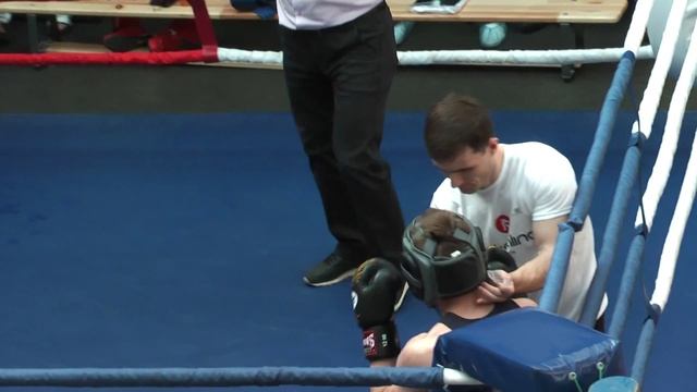 Бокс. Фатхурахманов Артур (Adrenaline) Vs Токарев Георгий (Adrenaline) смотреть онлайн