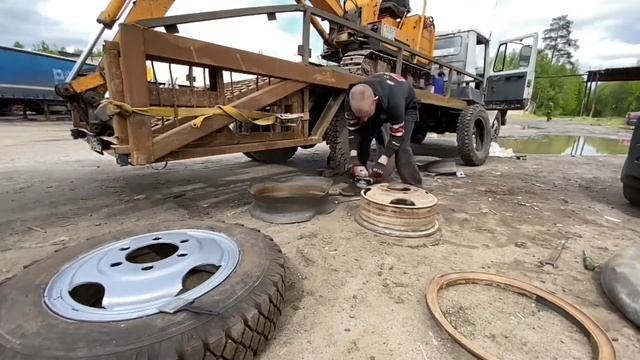 Замена колёс на ГАЗ 3309. Гайковерт, болгарка milwaukee. смотреть онлайн