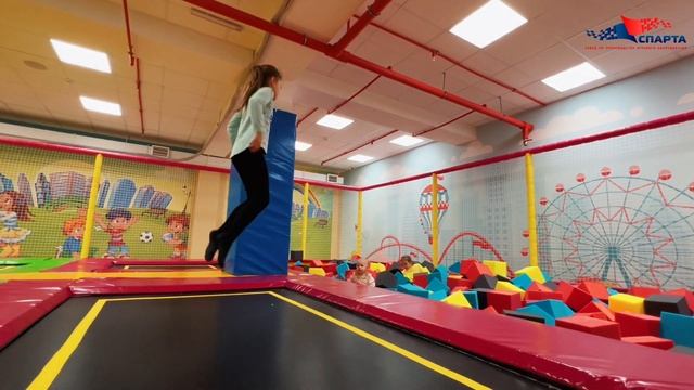 Семейно-развлекательный центр "Happy Land" г.Пятигорск 1000м2 смотреть онлайн