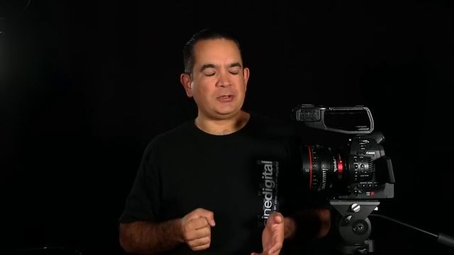 La C100 de Canon, una excelente alternativa para los usuarios de DSLR смотреть онлайн