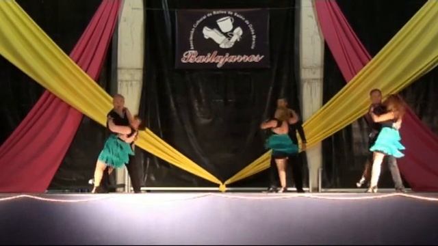 Rute Baila (Bolero Bachata Cha cha cha) смотреть онлайн