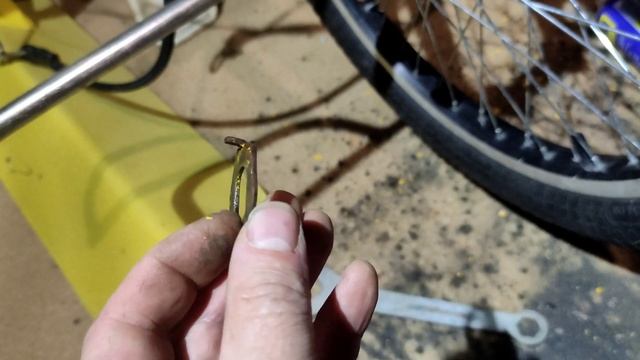 Надёжное крепление лыж, и колеса на паралёт #flymotorman #pelican2e смотреть онлайн