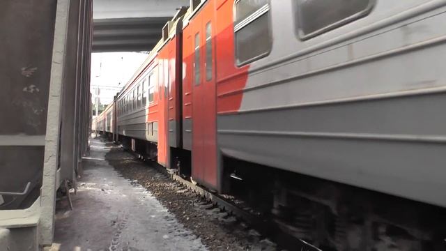 Электропоезда ЭД4М-0253, ЭД4М-0383 смотреть онлайн