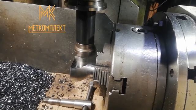 Изготовление футеровочных болтов (бронеболтов) с овальной потайной головкой из стали 40Х смотреть онлайн