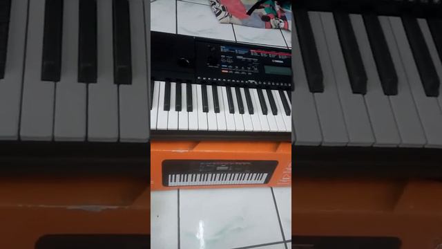Unboxing Keyboard YAMAHA PSR E263 смотреть онлайн