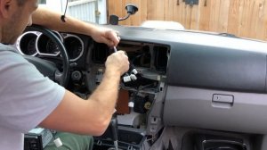 4th Gen Toyota 4Runner Touch Screen & Bluetooth Radio Install - Upgrade 4th Gen Toyota 4Runner 2003