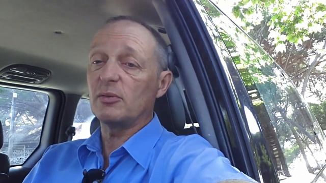 Doing things with Dragon Dictate смотреть онлайн