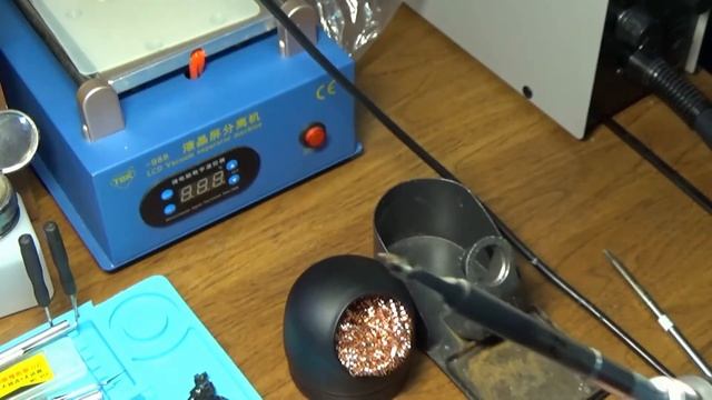 Очиститель жала и подставочка для паяльника (Soldering Iron Cleaner) смотреть онлайн