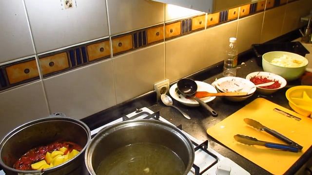 Борщ Cayenne с баклажанами